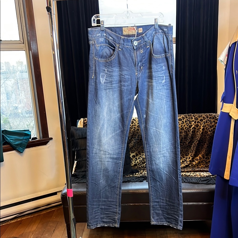 Men's Distressed Blue Jeans